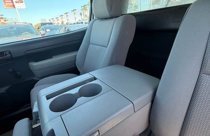 
								2007 Toyota tundra regular cab full									