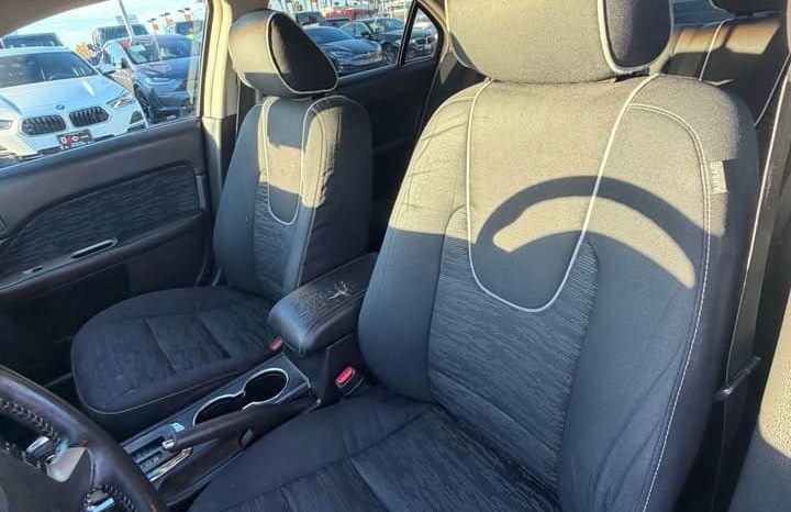
								2011 Ford fusion full									