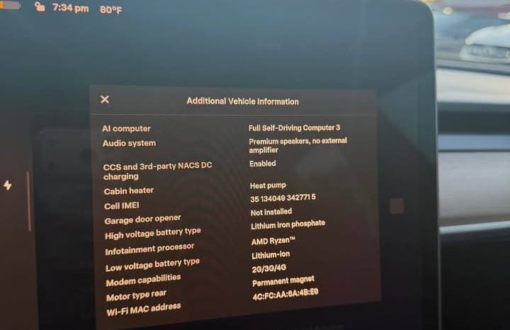 
								2023 Tesla model 3 Standard Range Sedan 4D full									