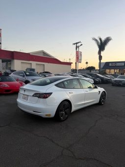 
										2023 Tesla model 3 Standard Range Sedan 4D full									