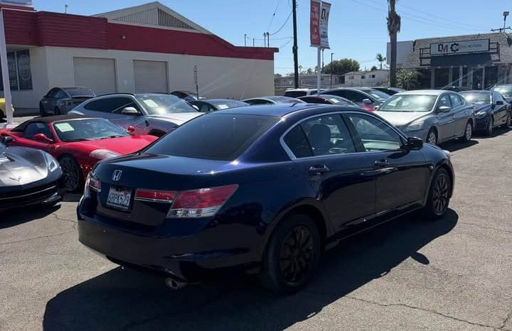 
								2011 Honda accord Sedan 4D full									