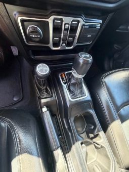 
										2021 Jeep wrangler unlimited 4xe Sahara 4xe Sport Utility 4D full									