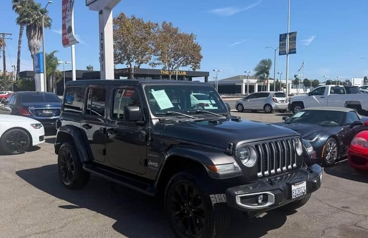 
								2021 Jeep wrangler unlimited 4xe Sahara 4xe Sport Utility 4D full									