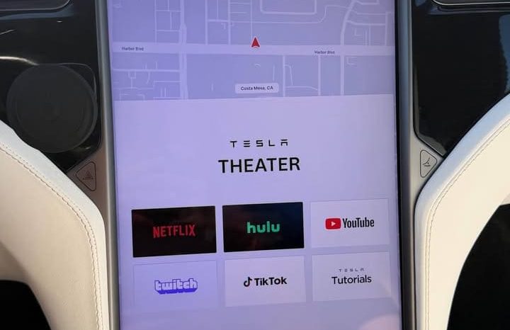 
								2019 Tesla model x Standard Range Sport Utility 4D full									