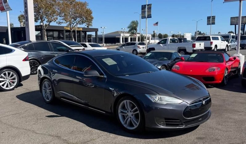 
								2015 Tesla model s 90D Sedan 4D full									