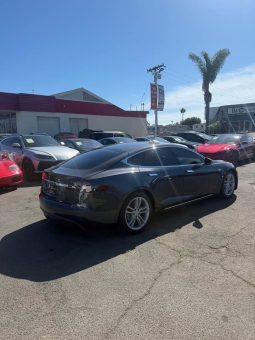
										2015 Tesla model s 90D Sedan 4D full									