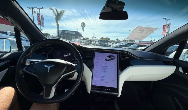 
								2019 Tesla model x Standard Range Sport Utility 4D full									