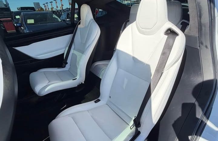 
								2019 Tesla model x Standard Range Sport Utility 4D full									