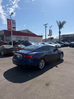 
										2018 Nissan maxima full									