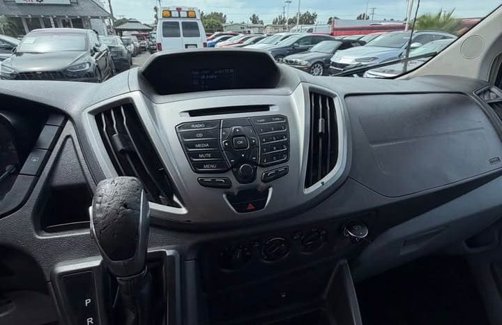 
								2015 Ford transit 350 passenger van XLT w/Low Roof Van 3D full									