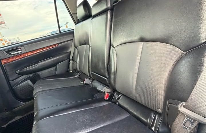 
								2012 Subaru outback full									