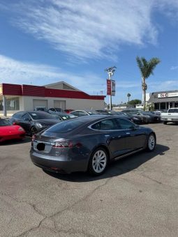 
										2017 Tesla model s 60D Sedan 4D full									