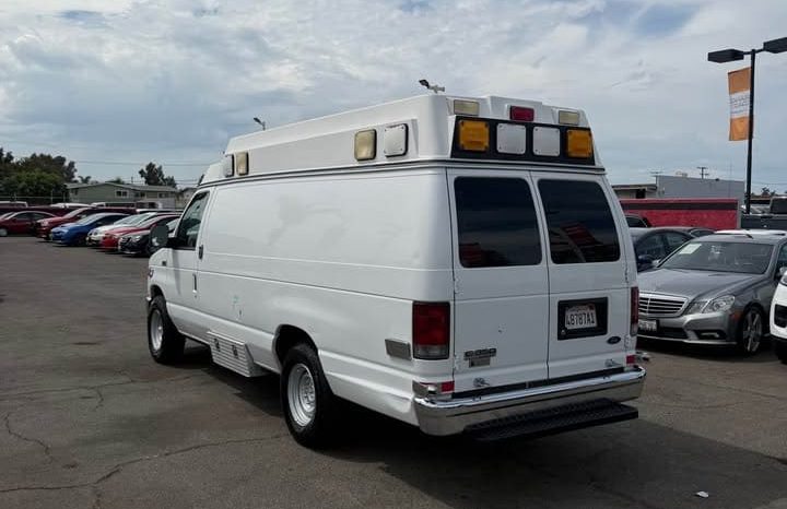 
								2009 Ford econoline e350 cargo full									