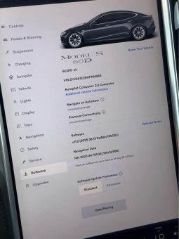 
										2017 Tesla model s 60D Sedan 4D full									
