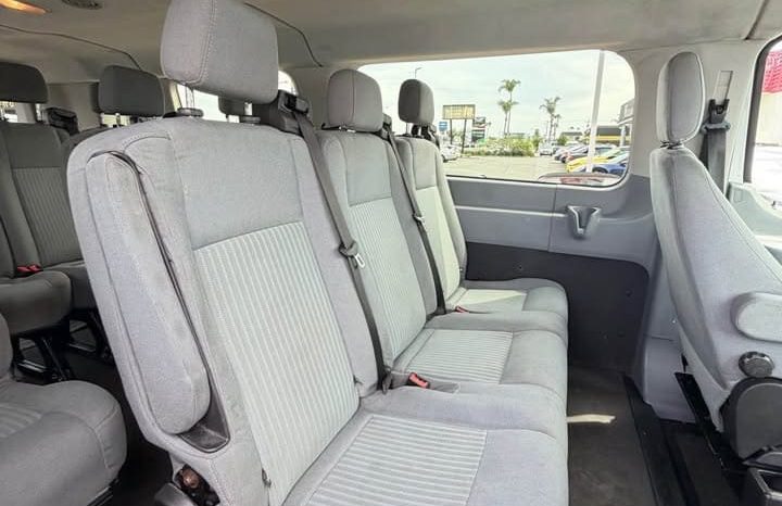 
								2015 Ford transit 350 passenger van XLT w/Low Roof Van 3D full									