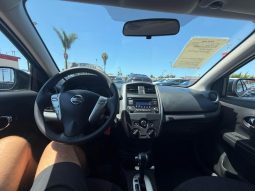
										2015 Nissan versa full									