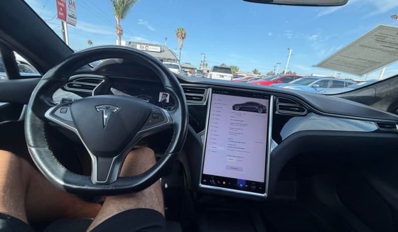 
								2017 Tesla model s 60D Sedan 4D full									