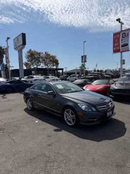 
										2012 Mercedes-Benz e-class E 550 Coupe 2D full									