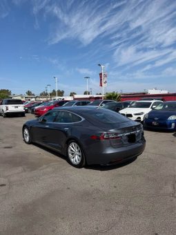 
										2017 Tesla model s 60D Sedan 4D full									