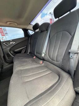 
										2015 Chrysler 200 S Sedan 4D full									