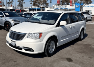 2012 Chrysler town & country