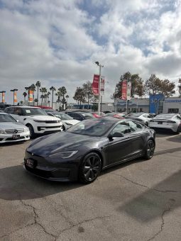 
										2024 Tesla model s Plaid Sedan 4D full									