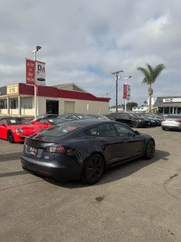 
										2024 Tesla model s Plaid Sedan 4D full									
