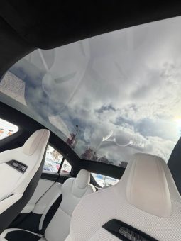 
										2024 Tesla model s Plaid Sedan 4D full									