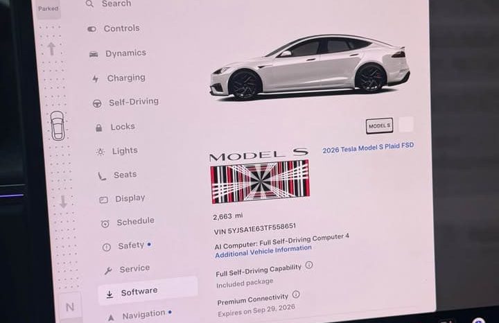 
								2026 Tesla model s Plaid Sedan 4D full									