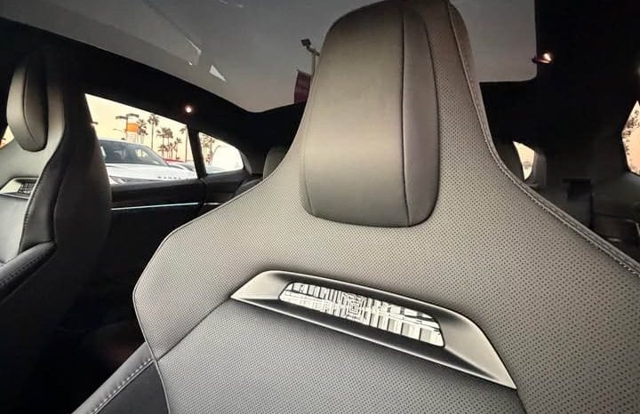 
								2026 Tesla model s Plaid Sedan 4D full									