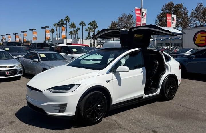 
								2017 Tesla model x 90D Sport Utility 4D full									