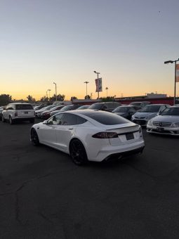 
										2026 Tesla model s Plaid Sedan 4D full									