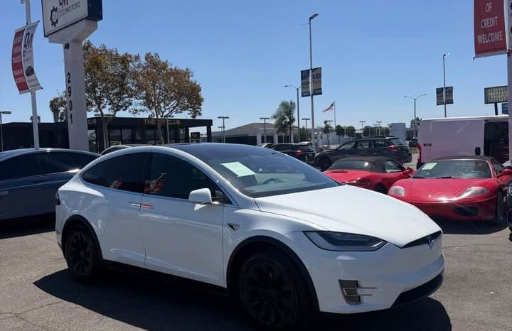 
								2017 Tesla model x 90D Sport Utility 4D full									