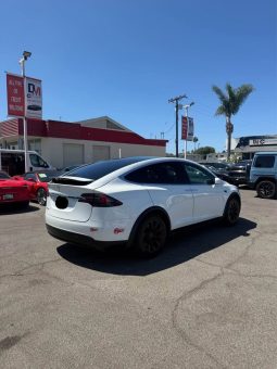 
										2017 Tesla model x 90D Sport Utility 4D full									