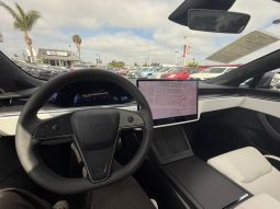 
										2024 Tesla model s Plaid Sedan 4D full									