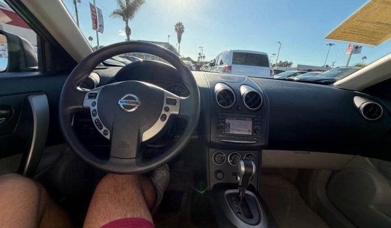 
								2012 Nissan rogue full									