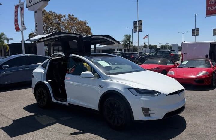 
								2017 Tesla model x 90D Sport Utility 4D full									