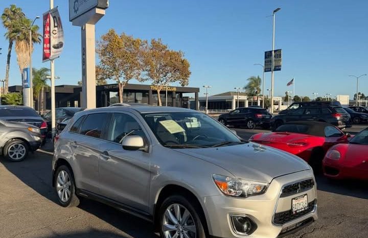
								2013 Mitsubishi outlander full									