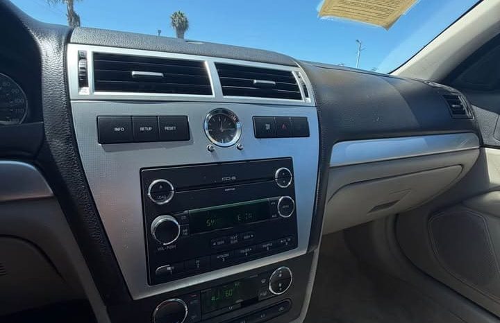 
								2009 Mercury milan Premier Sedan 4D full									