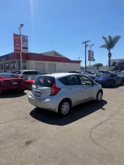 
										2015 Nissan versa note full									