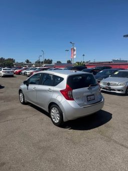 
										2015 Nissan versa note full									