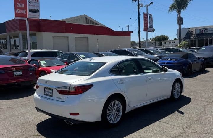 
								2017 Lexus ES 350 Sedan 4D full									