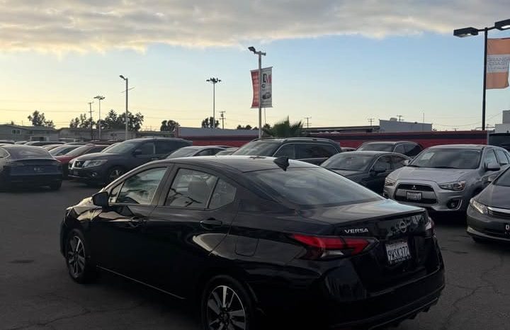 
								2025 Nissan versa full									