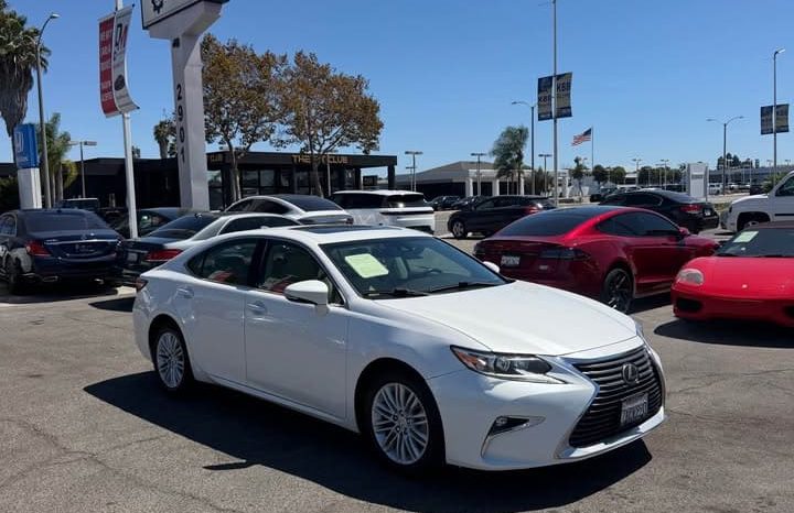 
								2017 Lexus ES 350 Sedan 4D full									
