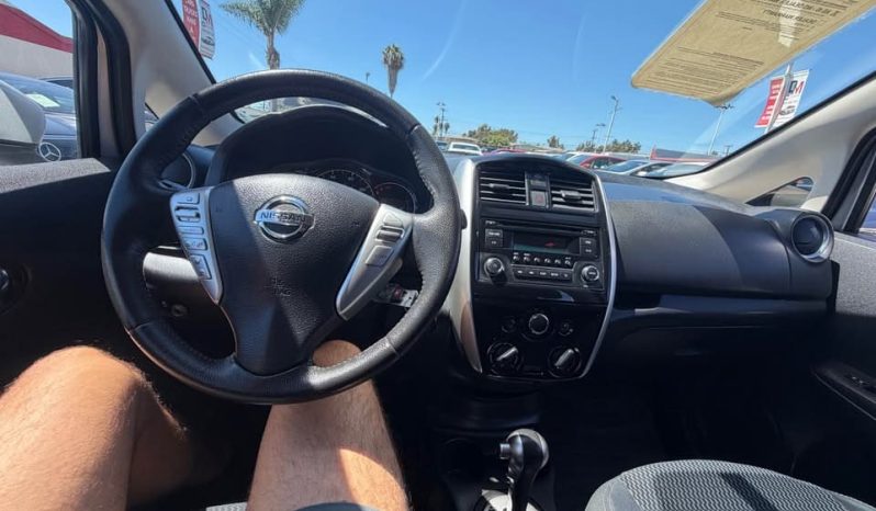 
								2015 Nissan versa note full									