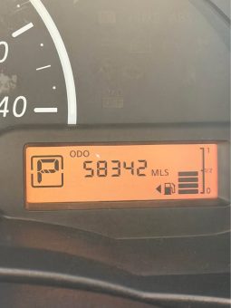 
										2017 Nissan versa full									