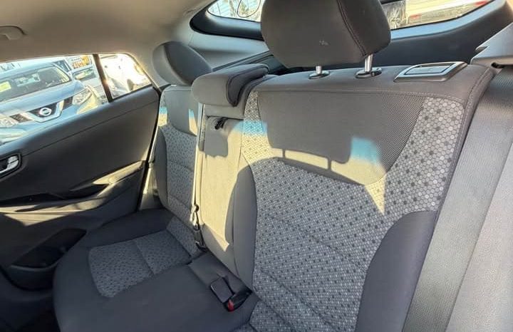 
								2017 Hyundai Ioniq Electric full									