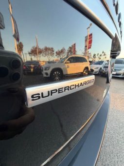 
										2017 Land Rover Range Rover full									