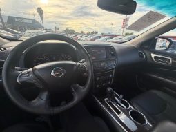
										2013 Nissan pathfinder full									