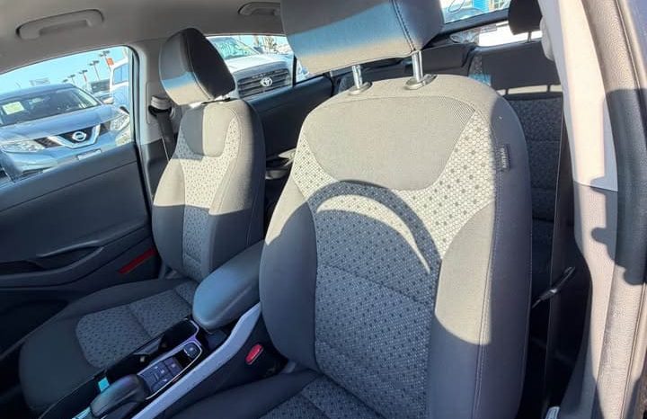 
								2017 Hyundai Ioniq Electric full									